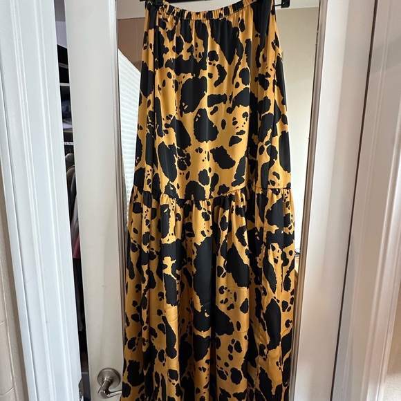 Stylish Leopard Print Skirt - Picture 2 of 2